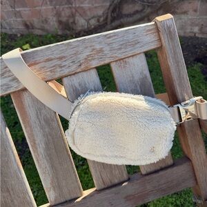Lululemon Athletica Beige Fleece Fanny Bag
